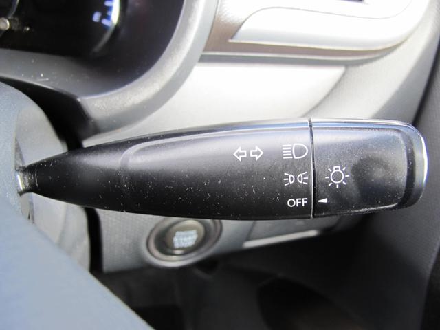 全国陸送ご納車致します。料金をわかりやすくしております。（離島・北海道・沖縄の料金はお問合せください。高額車両や特殊車両は料金が変わります。）。店舗納車の場合は無料です。