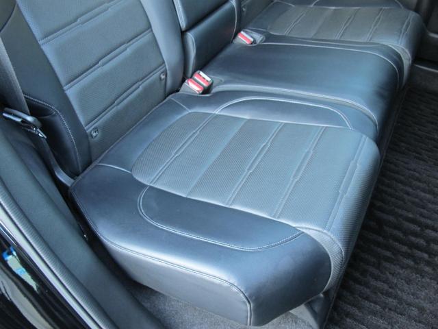 全国陸送ご納車致します。料金をわかりやすくしております。（離島・北海道・沖縄の料金はお問合せください。高額車両や特殊車両は料金が変わります。）。店舗納車の場合は無料です。