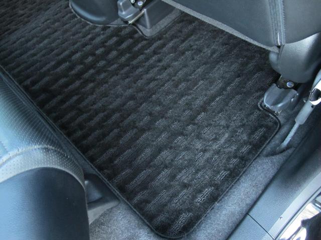 安心の総額表示♪総額表示でご購入できます♪（大阪府下以外は県外登録費用・陸送費用がかかります。）詳しくはスタッフまで♪ユーポス２号西淀川店０１２０−０５−１２３６