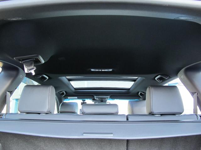 全国陸送ご納車致します。料金をわかりやすくしております。（離島・北海道・沖縄の料金はお問合せください。高額車両や特殊車両は料金が変わります。）。店舗納車の場合は無料です。