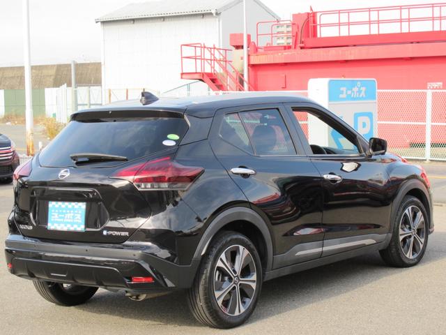 キックス Ｘ　禁煙・純正９インチナビ・フルセグＴＶ・全周囲カメラ・インテリジェントルームミラー・プロパイロット・前後ドラレコ・ルーフレール・ＥＴＣ・スマートキー２個・クリソナ・電格ミラー・純正１７インチＡＷ（11枚目）