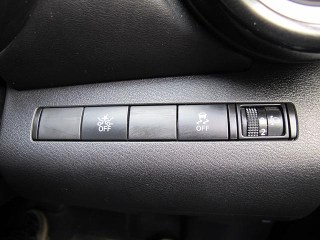 キックス Ｘ　禁煙・純正９インチナビ・フルセグＴＶ・全周囲カメラ・インテリジェントルームミラー・プロパイロット・前後ドラレコ・ルーフレール・ＥＴＣ・スマートキー２個・クリソナ・電格ミラー・純正１７インチＡＷ（27枚目）