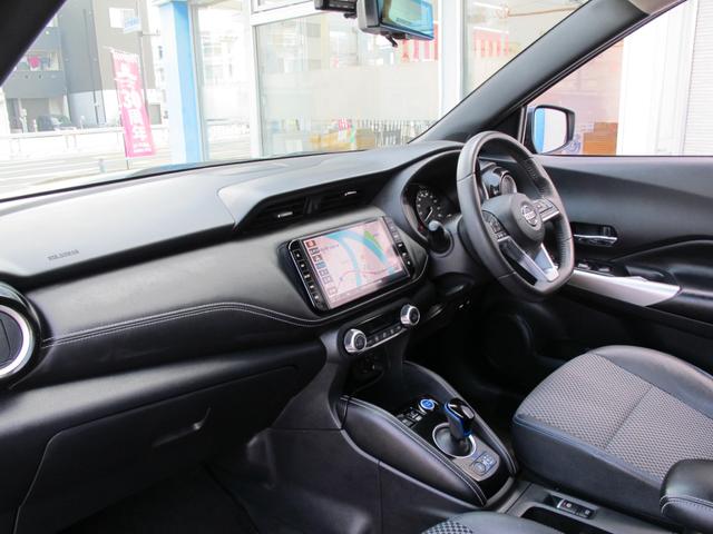 キックス Ｘ　禁煙・純正９インチナビ・フルセグＴＶ・全周囲カメラ・インテリジェントルームミラー・プロパイロット・前後ドラレコ・ルーフレール・ＥＴＣ・スマートキー２個・クリソナ・電格ミラー・純正１７インチＡＷ（42枚目）