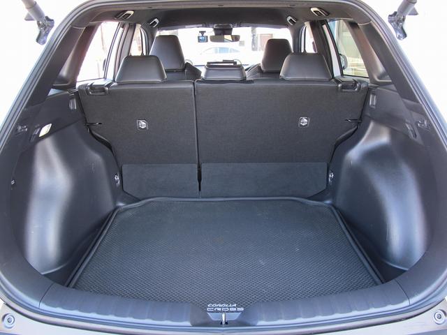 カローラクロス ハイブリッド Z 禁煙・9インチディスプレイオーディオ・全周囲カメラ・BSM・ナビ・フルセグテレビ・ルーフレール・スマートキー・シートヒーター・エアーシート・パワーバックドア・パワーシート・18インチAW(34枚目)