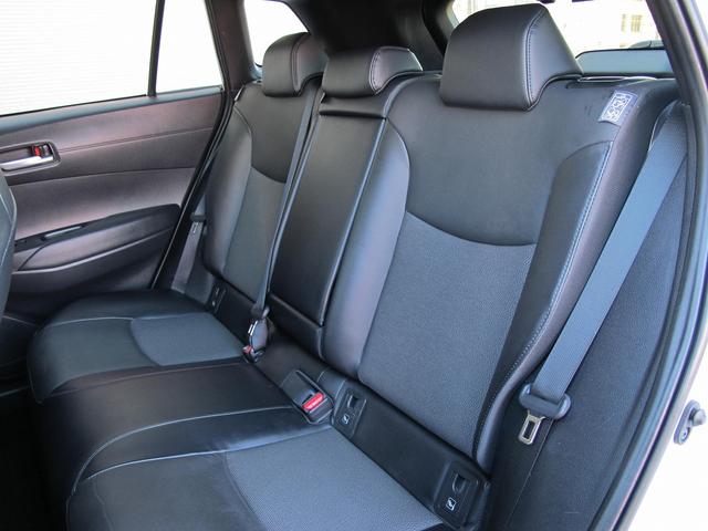 カローラクロス ハイブリッド Z 禁煙・9インチディスプレイオーディオ・全周囲カメラ・BSM・ナビ・フルセグテレビ・ルーフレール・スマートキー・シートヒーター・エアーシート・パワーバックドア・パワーシート・18インチAW(38枚目)