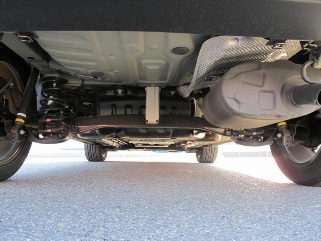 カローラクロス ハイブリッド Z 禁煙・9インチディスプレイオーディオ・全周囲カメラ・BSM・ナビ・フルセグテレビ・ルーフレール・スマートキー・シートヒーター・エアーシート・パワーバックドア・パワーシート・18インチAW(57枚目)