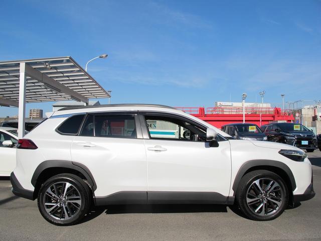 カローラクロス ハイブリッド Z 禁煙・9インチディスプレイオーディオ・全周囲カメラ・BSM・ナビ・フルセグテレビ・ルーフレール・スマートキー・シートヒーター・エアーシート・パワーバックドア・パワーシート・18インチAW(65枚目)