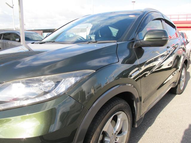 ヴェゼル ハイブリッドＸ　禁煙・インターナビ・フルセグＴＶ・Ｂカメラ・Ｂｌｕｅｔｏｏｔｈ接続・あんしんパッケージ・クルコン・ＬＥＤライト・パドルシフト・電格ミラー・スマートキー・純正１７インチアルミホイール（48枚目）