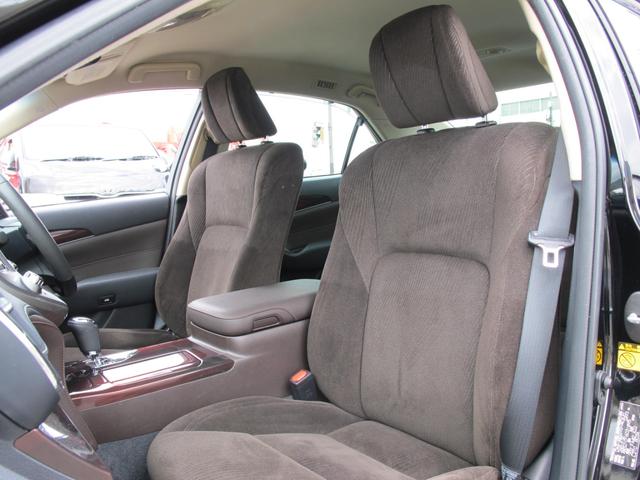 クラウンハイブリッド ロイヤルサルーンＧ　１オーナー・メーカーナビ・フルセグＴＶ・Ｂカメラ・パワーシート・メモリーシート・シートヒーター・クルコン・ＥＴＣ・電動格納ミラー・ウィンカーミラー・フォグランプ・スマートキー２個・純正１６インチＡＷ（44枚目）