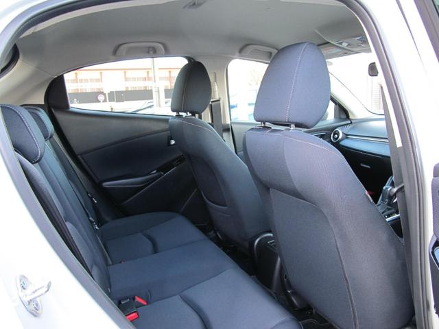 ＭＡＺＤＡ２ ＸＤプロアクティブ　Ｓパッケージ　禁煙・全周囲モニター・メーカーナビ・フルセグテレビ・ＨＵＤ・ＢＳＭ・レーダークルーズ・クリアランスソナー・ＤＶＤ・ＢＴ・シートヒーター・ステアリングヒーター・パドルシフト・ＥＴＣ・スマートキー２個（43枚目）