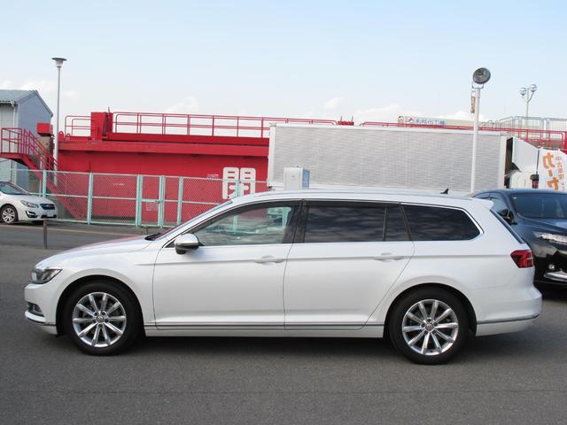 パサートヴァリアント ＴＳＩエレガンスライン　メーカーナビ・フルセグテレビ・バックモニター・ＤＶＤ・衝突軽減ブレーキ・レーダークルーズ・クリアランスソナー・スマートキー・プッシュスタート・ＥＴＣ・コンビシート・シートヒーター・パドルシフト（12枚目）