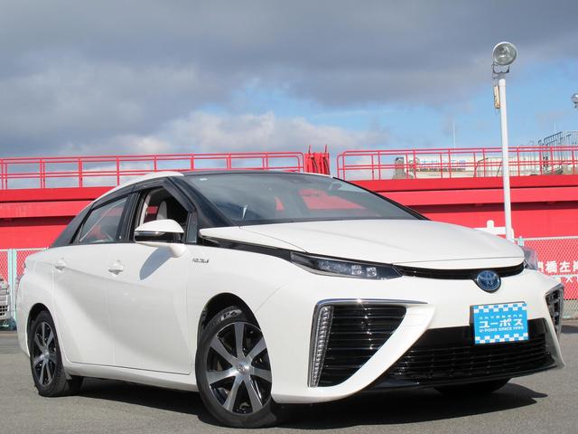 ＭＩＲＡＩ ベースグレード　禁煙・純正９インチナビ・フルセグＴＶ・Ｂカメラ・ＬＥＤ・ワイヤレス充電・スマートキー・プリクラッシュ・レーダークルーズ・レーンキープ・合皮シート・シートヒーター・ステアリングヒーター・純１７インチＡＷ（9枚目）