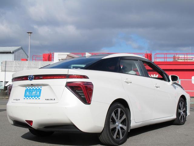 ＭＩＲＡＩ ベースグレード　禁煙・純正９インチナビ・フルセグＴＶ・Ｂカメラ・ＬＥＤ・ワイヤレス充電・スマートキー・プリクラッシュ・レーダークルーズ・レーンキープ・合皮シート・シートヒーター・ステアリングヒーター・純１７インチＡＷ（10枚目）