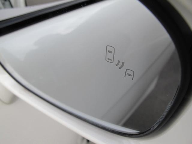 ＭＩＲＡＩ ベースグレード　禁煙・純正９インチナビ・フルセグＴＶ・Ｂカメラ・ＬＥＤ・ワイヤレス充電・スマートキー・プリクラッシュ・レーダークルーズ・レーンキープ・合皮シート・シートヒーター・ステアリングヒーター・純１７インチＡＷ（22枚目）