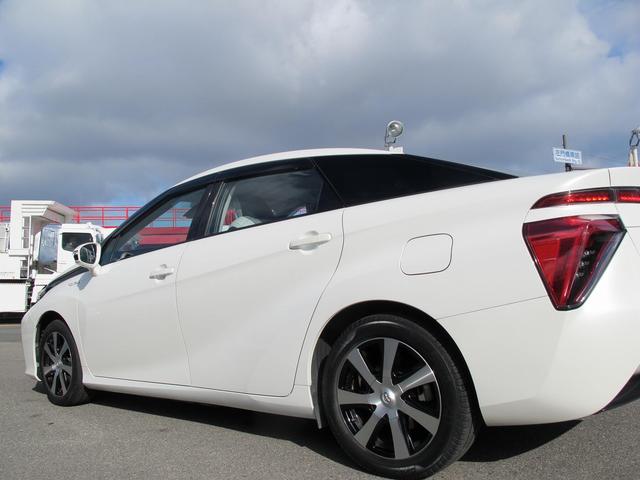 ＭＩＲＡＩ ベースグレード　禁煙・純正９インチナビ・フルセグＴＶ・Ｂカメラ・ＬＥＤ・ワイヤレス充電・スマートキー・プリクラッシュ・レーダークルーズ・レーンキープ・合皮シート・シートヒーター・ステアリングヒーター・純１７インチＡＷ（46枚目）