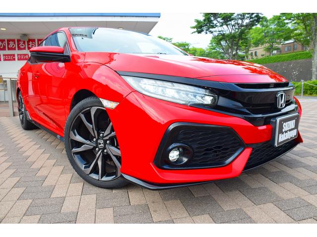 シビック ハッチバック　ホンダセンシング　ホンダセンシング　６速ＭＴ　ターボ車　ケンウッドメモリーナビ　フルセグＴＶ　バックカメラ　ＬＥＤライト　ＬＥＤフォグ　　前席シートヒーター　ステリモ　クルコン　プッシュスタート　スマートキー　ＥＴＣ（9枚目）