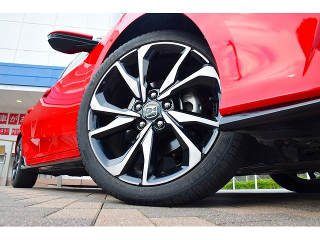 シビック ハッチバック　ホンダセンシング　ホンダセンシング　６速ＭＴ　ターボ車　ケンウッドメモリーナビ　フルセグＴＶ　バックカメラ　ＬＥＤライト　ＬＥＤフォグ　　前席シートヒーター　ステリモ　クルコン　プッシュスタート　スマートキー　ＥＴＣ（11枚目）