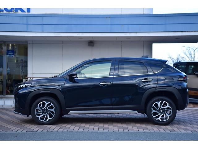 フロンクス ベースグレード　純正全方位モニター付き９インチナビ／デュアルセンサーブレーキサポートＩＩ／純正１６インチアルミホイール／ＬＥＤヘッドライト／ハーフレザーシート／前席シートヒーター／ブラインドスポットモニター／（11枚目）