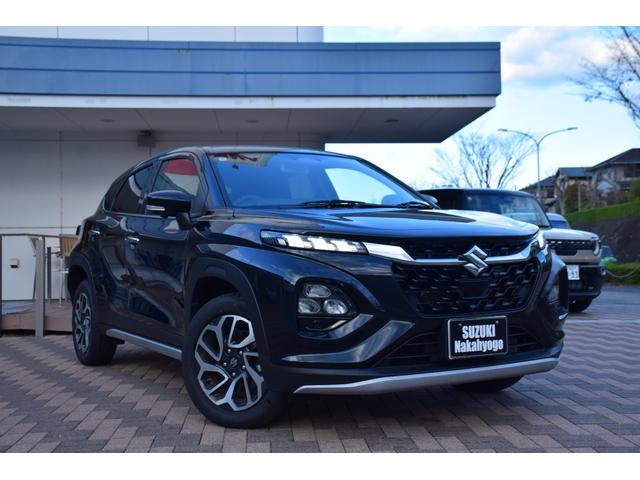 フロンクス ベースグレード　純正全方位モニター付き９インチナビ／デュアルセンサーブレーキサポートＩＩ／純正１６インチアルミホイール／ＬＥＤヘッドライト／ハーフレザーシート／前席シートヒーター／ブラインドスポットモニター／（14枚目）