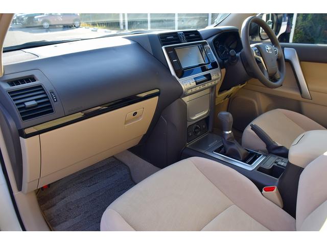 ランドクルーザープラド ＴＸ　プリクラッシュ　純正ナビ　フルセグ　バックカメラ　ＬＥＤランプ　フォグランプ　クリアランスソナー　ステリモ　クルコン　電格ミラー　プッシュスタート　スマートキー　純正１７インチアルミ　ドラレコ　ＥＴＣ（16枚目）