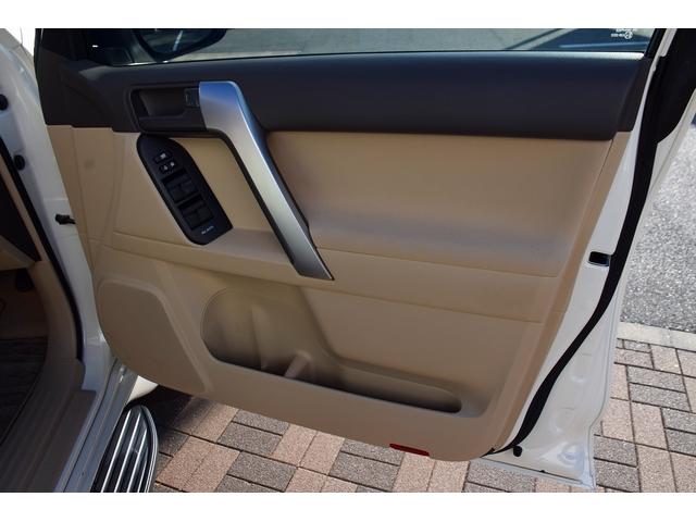 ランドクルーザープラド ＴＸ　プリクラッシュ　純正ナビ　フルセグ　バックカメラ　ＬＥＤランプ　フォグランプ　クリアランスソナー　ステリモ　クルコン　電格ミラー　プッシュスタート　スマートキー　純正１７インチアルミ　ドラレコ　ＥＴＣ（53枚目）