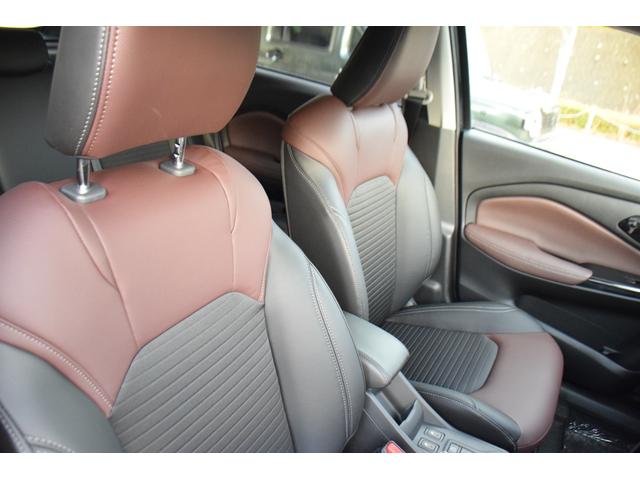 フロンクス ベースグレード　全方位モニター付き９インチナビ／ワンオーナー／デュアルセンサーブレーキサポートＩＩ／ハーフレザーシート／ＬＥＤヘッドライト／純正１６インチアルミホイール／前席シートヒーター／電動パーキングブレーキ／（17枚目）