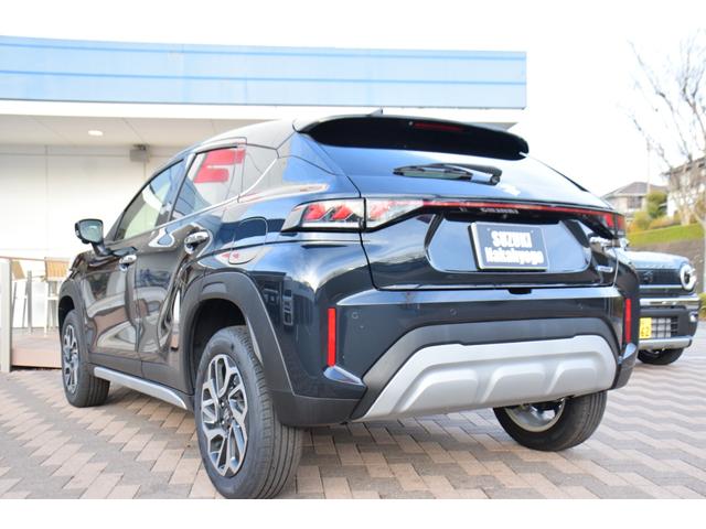 フロンクス ベースグレード　全方位モニター付き９インチナビ／ワンオーナー／デュアルセンサーブレーキサポートＩＩ／ハーフレザーシート／ＬＥＤヘッドライト／純正１６インチアルミホイール／前席シートヒーター／電動パーキングブレーキ／（59枚目）