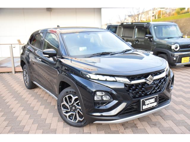 フロンクス ベースグレード　全方位モニター付き９インチナビ／ワンオーナー／デュアルセンサーブレーキサポートＩＩ／ハーフレザーシート／ＬＥＤヘッドライト／純正１６インチアルミホイール／前席シートヒーター／電動パーキングブレーキ／（66枚目）