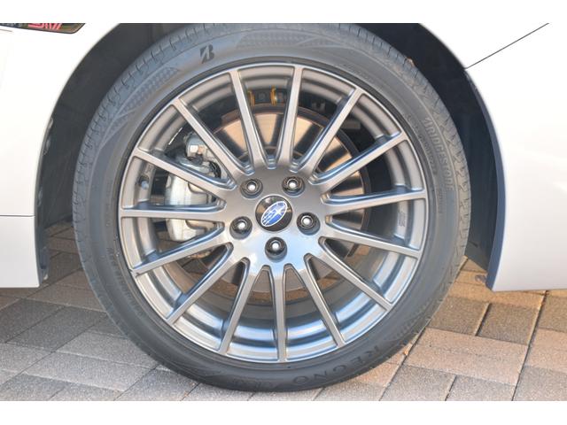 別途有償にて全国対応の最長３年間の延長保証もご用意しております。メーカー保証が残っている車輌に関しては、メーカー保証継承の手続きいたします。（メーカーによっては事前継承を受付できない場合あり）