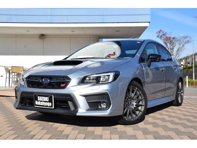 タイヤ交換が必要な場合は、国内外のタイヤもお取り扱いございますので交換納車可能です。