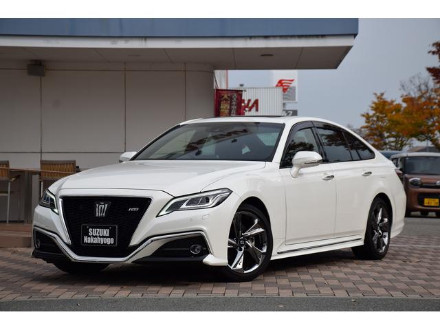 クラウン ＲＳ　アドバンス　セーフティサポート／ムーンルーフ／メーカーナビ／３眼ＬＥＤヘッドライト／ＴＲＤトランクスポイラー／ＥＴＣ２．０／純正１８インチアルミホイール／バックカメラ（5枚目）