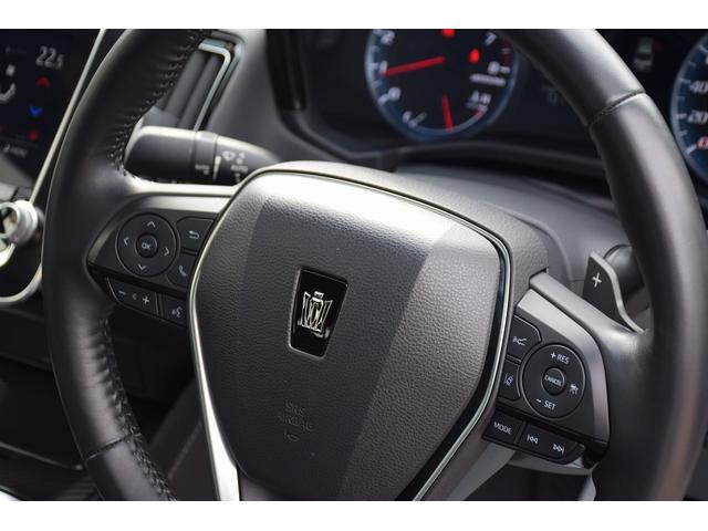 クラウン ＲＳ　アドバンス　セーフティサポート／ムーンルーフ／メーカーナビ／３眼ＬＥＤヘッドライト／ＴＲＤトランクスポイラー／ＥＴＣ２．０／純正１８インチアルミホイール／バックカメラ（22枚目）