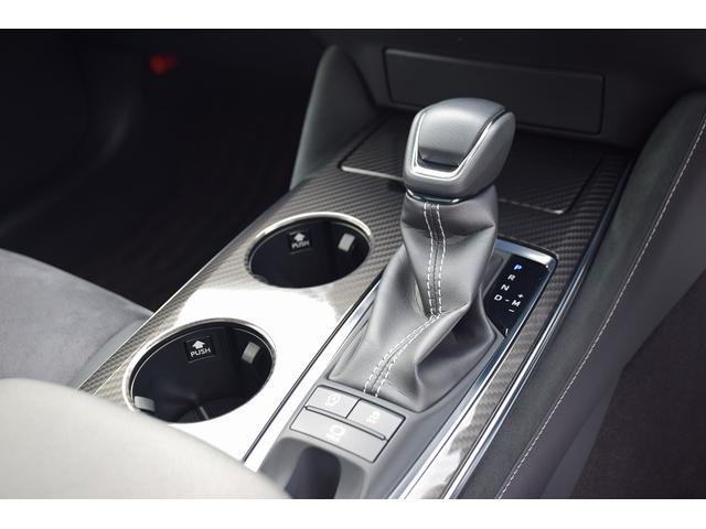 クラウン ＲＳ　アドバンス　セーフティサポート／ムーンルーフ／メーカーナビ／３眼ＬＥＤヘッドライト／ＴＲＤトランクスポイラー／ＥＴＣ２．０／純正１８インチアルミホイール／バックカメラ（34枚目）