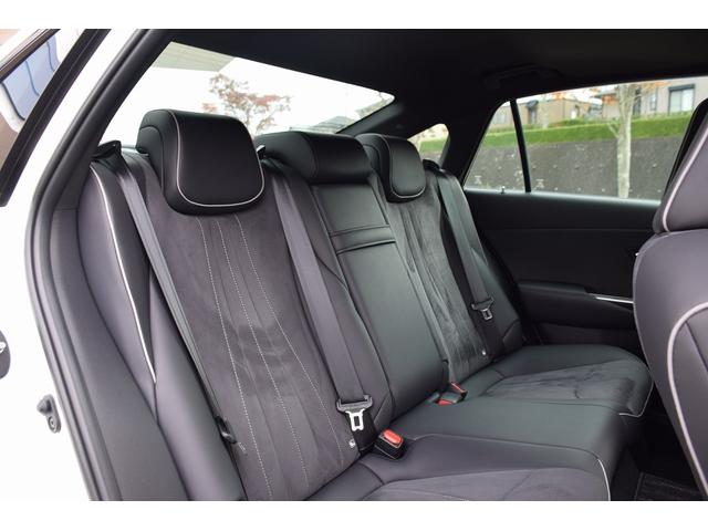 クラウン ＲＳ　アドバンス　セーフティサポート／ムーンルーフ／メーカーナビ／３眼ＬＥＤヘッドライト／ＴＲＤトランクスポイラー／ＥＴＣ２．０／純正１８インチアルミホイール／バックカメラ（50枚目）