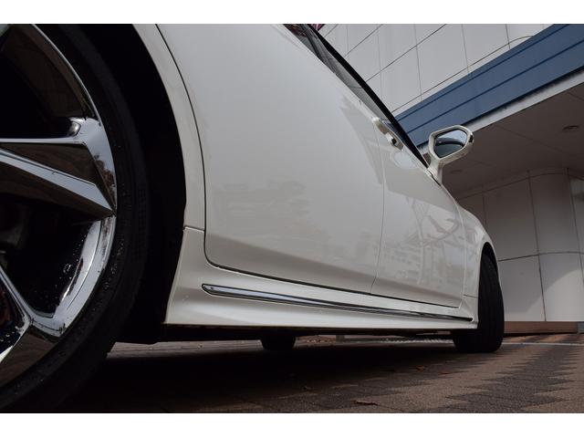 クラウン ＲＳ　アドバンス　セーフティサポート／ムーンルーフ／メーカーナビ／３眼ＬＥＤヘッドライト／ＴＲＤトランクスポイラー／ＥＴＣ２．０／純正１８インチアルミホイール／バックカメラ（64枚目）