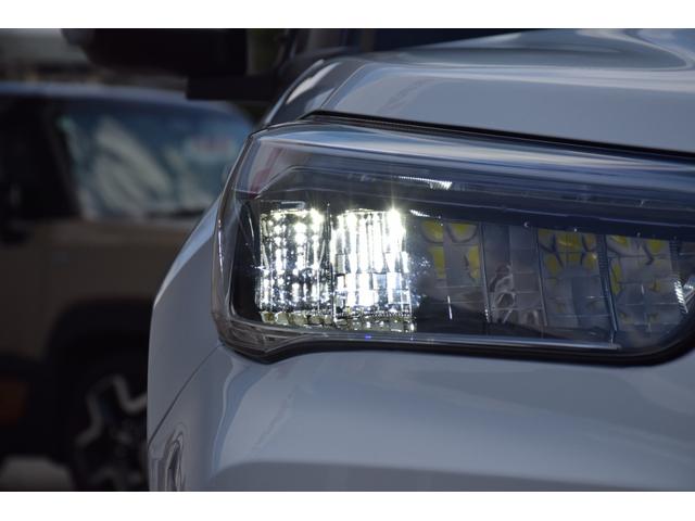 ライズ Ｚ　社外ナビ／純正１７インチアルミホイール／スマートアシスト／ＬＥＤヘッドライト／フォグランプ／ＥＴＣ／バックカメラ／前席シートヒーター／電動パーキングブレーキ／革巻きステアリング／（6枚目）