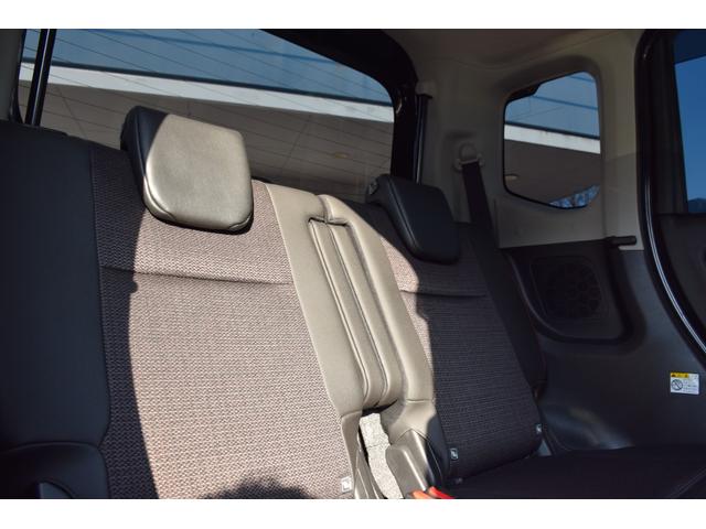 スペーシアカスタム ハイブリッドＸＳターボ　全方位モニター付き９インチナビ／ターボ車／デュアルセンサーブレーキサポートＩＩ／電動パーキングブレーキ／後席両側ワンタッチパワースライドドア／ＬＥＤヘッドライト／ステアリングヒーター／ＥＴＣ／（17枚目）