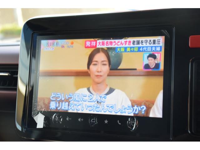 スペーシアカスタム ハイブリッドＸＳターボ　全方位モニター付き９インチナビ／ターボ車／デュアルセンサーブレーキサポートＩＩ／電動パーキングブレーキ／後席両側ワンタッチパワースライドドア／ＬＥＤヘッドライト／ステアリングヒーター／ＥＴＣ／（21枚目）