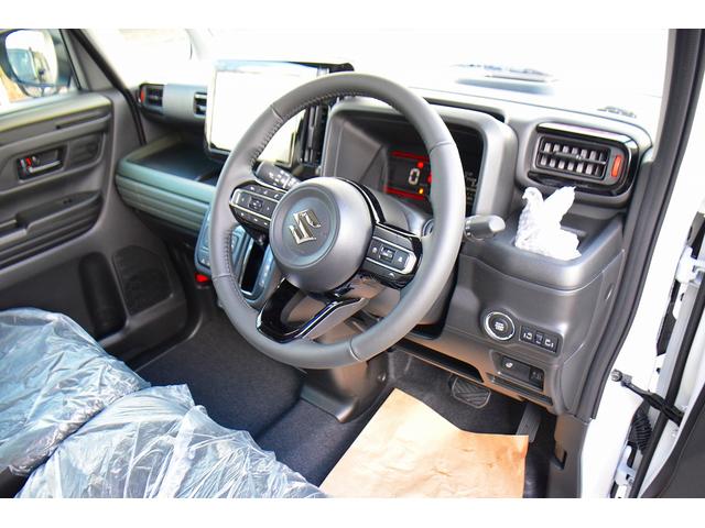 スペーシアギア ハイブリッドＸＺ　新車未登録　スズキセーフティ　全方位カメラ　９インチメーカーナビ　スズキコネクト　サーキュレータ　両側スライドドア　前席シートヒーター　ステアヒーター　ＬＥＤライト　フォグライト　純正アルミ（56枚目）