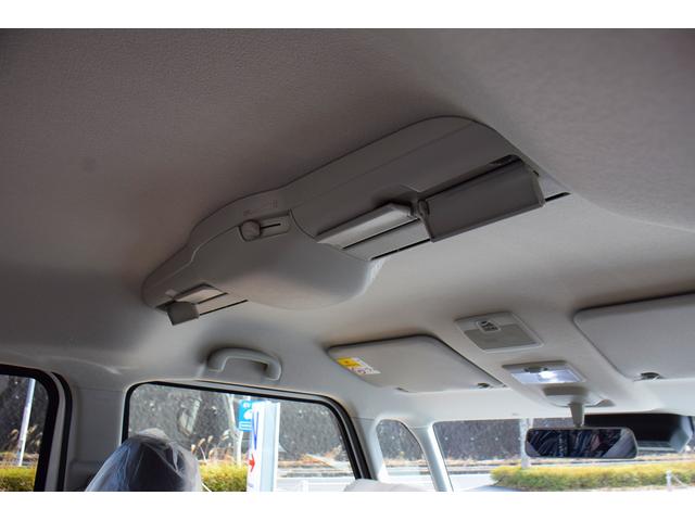 スペーシアカスタム ハイブリッドＸＳターボ　新車未登録　ターボ車　スズキセーフティ　全方位カメラ　９インチメーカーナビ　スズキコネクト　サーキュレータ　両側電動ドア　前席シートヒーター　ステアヒーター　ＬＥＤライト　フォグライト　純正アルミ（27枚目）