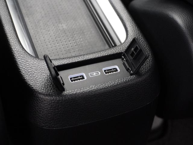 フィット ｅ：ＨＥＶクロスター　２年保証ナビＤレコＲカメＥＴＣクルコンＢＴ地デジ　禁煙車　ホンダセンシング　ＨｏｎｄａＣＯＮＮＥＣＴ　クロスター　前後ドライブレコーダー　純正用品ナビゲーション　純正アルミホイール（22枚目）