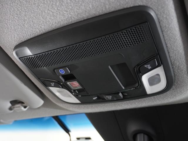 フィット ｅ：ＨＥＶクロスター　２年保証ナビＤレコＲカメＥＴＣクルコンＢＴ地デジ　禁煙車　ホンダセンシング　ＨｏｎｄａＣＯＮＮＥＣＴ　クロスター　前後ドライブレコーダー　純正用品ナビゲーション　純正アルミホイール（40枚目）