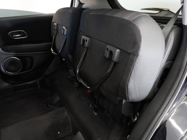 ◆チップアップ＆ダイブダウン機構付リアシート◆倒して、はね上げて。変化するシートで空間を乗る人に合わせて有効に使えます！