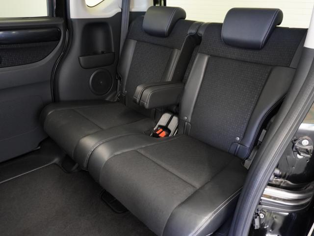 N-BOXカスタム GターボSSパッケージ 1オーナ1年保証ナビDレコRカメETC両電扉地デジ Bluetooth 禁煙車 HIDヘッドライト フォグライト シートヒーター クルーズコントロール リアスクリーンサンシェード シートバックテーブル(20枚目)