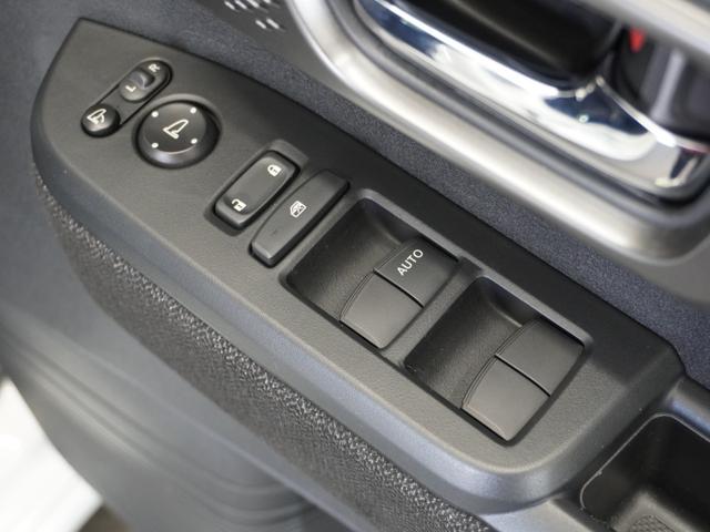 N-BOXカスタム ベースグレード 2年保証当社試乗車ナビDレコRカメ片電扉禁煙車 ホンダセンシング シートヒーター LEDヘッドライト オートライト リアスクリーンサンシェード HondaCONNECT 純正アルミホイール(29枚目)
