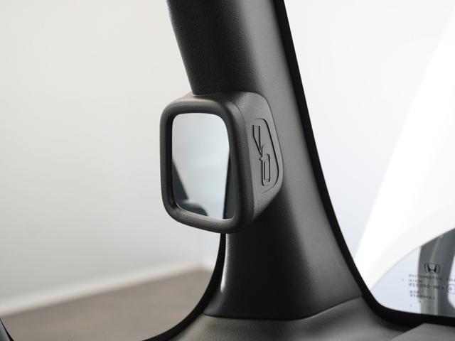 N-BOXカスタム ベースグレード 2年保証当社試乗車ナビDレコRカメ片電扉禁煙車 ホンダセンシング シートヒーター LEDヘッドライト オートライト リアスクリーンサンシェード HondaCONNECT 純正アルミホイール(44枚目)