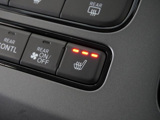 フリード クロスター　２年保証当社試乗車ナビＤレコＲカメＥＴＣ両電扉　禁煙車　ホンダセンシング　ＬＥＤヘッドライト＋デイライト　ＨｏｎｄａＣＯＮＮＥＣＴ　ブラインドスポットインフォメーション　リヤスクリーンサンシェード（13枚目）