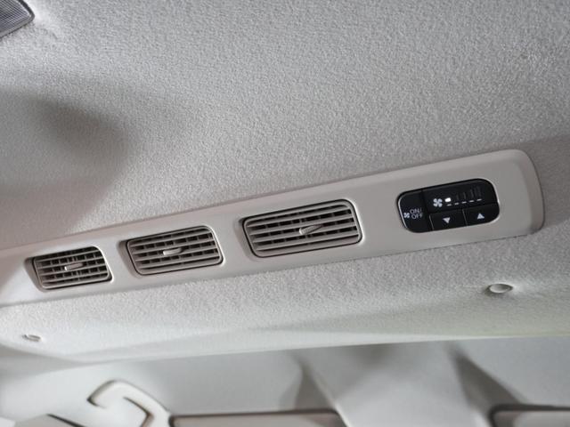 フリード クロスター　２年保証当社試乗車ナビＤレコＲカメＥＴＣ両電扉　禁煙車　ホンダセンシング　ＬＥＤヘッドライト＋デイライト　ＨｏｎｄａＣＯＮＮＥＣＴ　ブラインドスポットインフォメーション　リヤスクリーンサンシェード（30枚目）