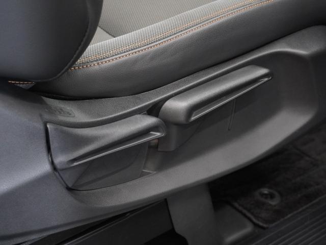 フリード クロスター　２年保証当社試乗車ナビＤレコＲカメＥＴＣ両電扉　禁煙車　ホンダセンシング　ＬＥＤヘッドライト＋デイライト　ＨｏｎｄａＣＯＮＮＥＣＴ　ブラインドスポットインフォメーション　リヤスクリーンサンシェード（35枚目）