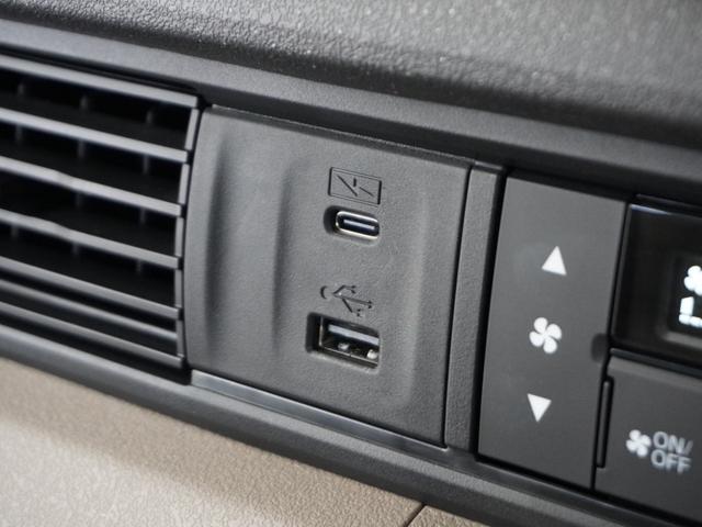 N-BOXジョイ ターボ 2年保証当社試乗車ナビDレコRカメETC両電扉 禁煙車 ホンダセンシング LEDヘッドライト シートバックテーブル リアドアスクリーンサンシェード 新世代コネクテッド技術HondaCONNECT(8枚目)